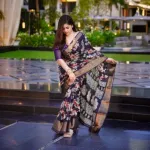 ধুপিয়ান শাড়ি – ম্যাচিং ব্লাউজ পিসসহ
