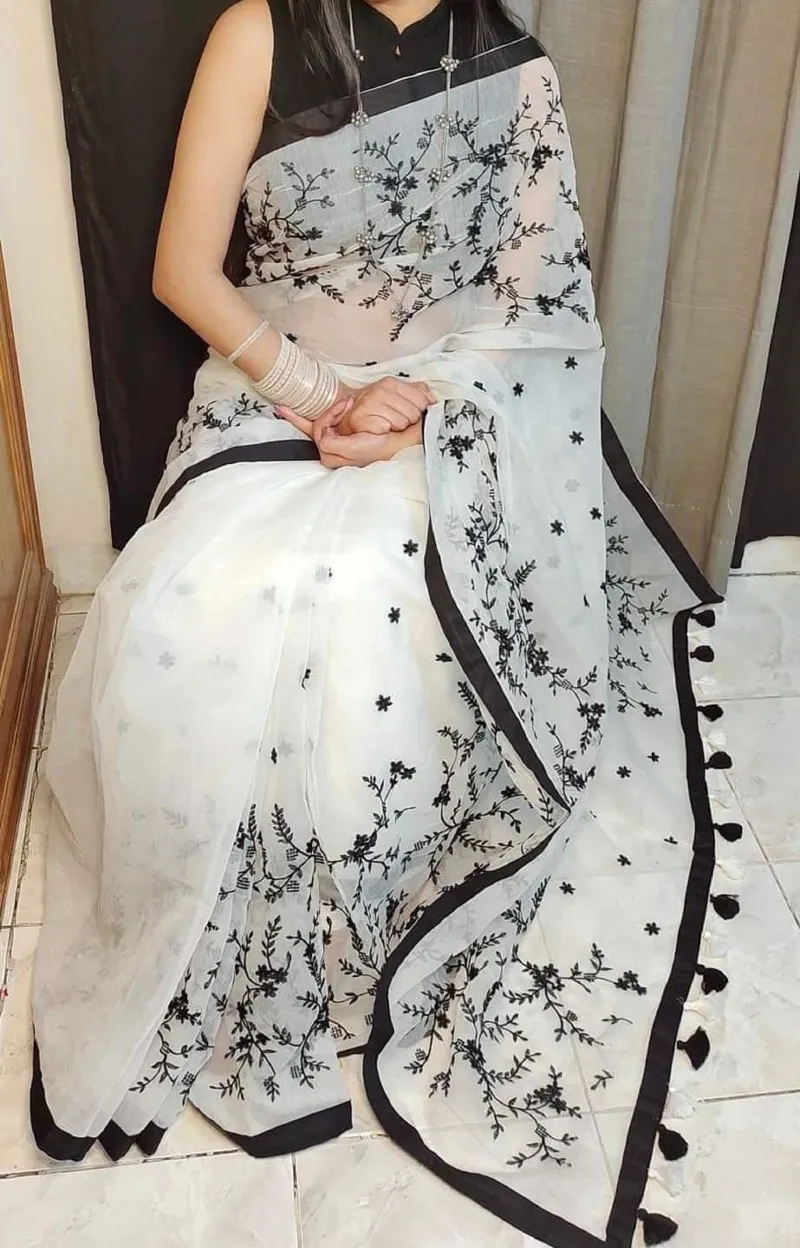 Women's Half Silk Saree with Embroidery Work, 12 Haath
