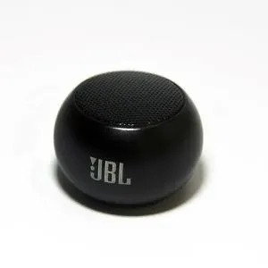 M3 মিনি মেটাল পোর্টেবল ওয়্যারলেস Bluetooth স্পিকার