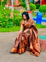 মেয়েদের বেনারসি সিল্ক কাতান শাড়ি, সোনালি সুতার কাজ, 3 রং