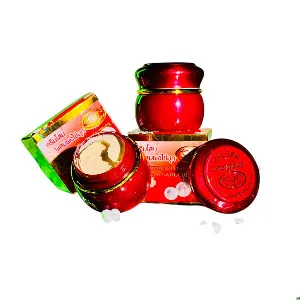 KIM Whitening Pearl Red ক্রিম (20 গ্রাম)
