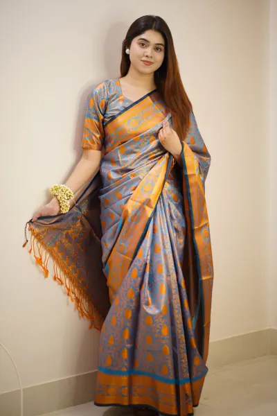 জরির কাজের কাঞ্জিভরম শাড়ি, ব্লাউজ পিসসহ, 3 রং