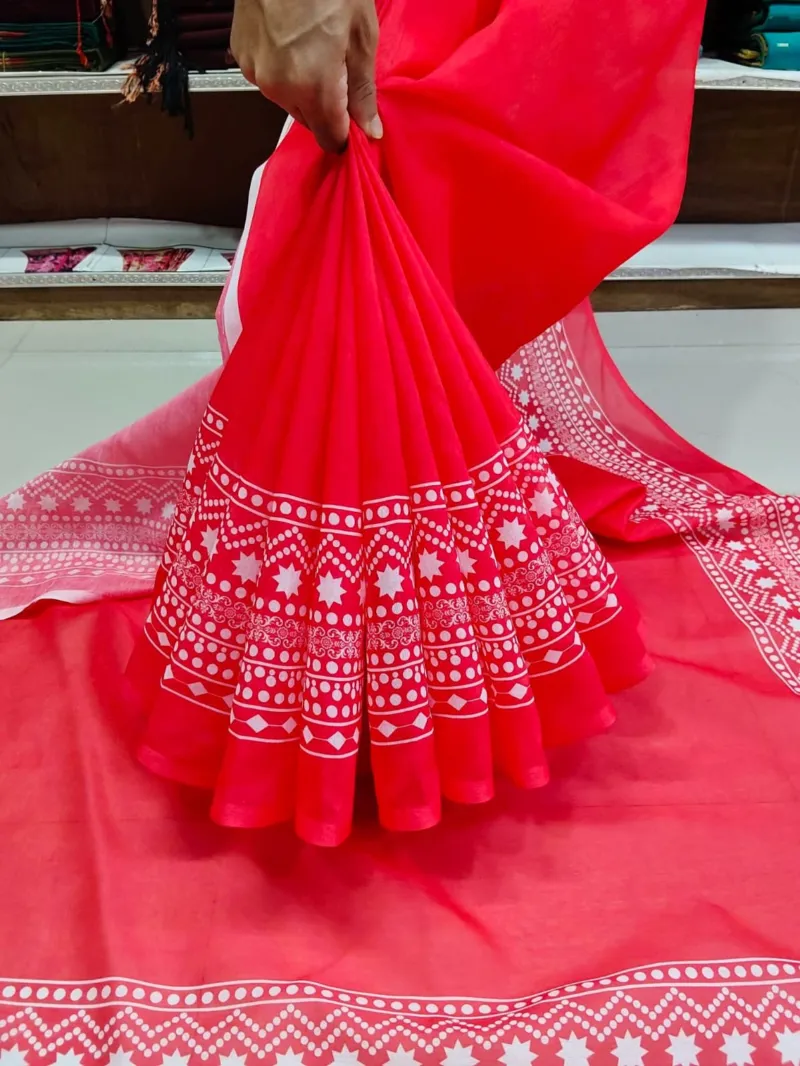 Chanderi Silk Saree with Printed Body and Border Work, Blouse Piece