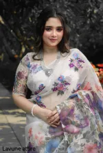 ব্লাউজ পিসসহ চান্দেরি সিল্ক ফ্লোরাল প্রিন্ট শাড়ি, 5 রং