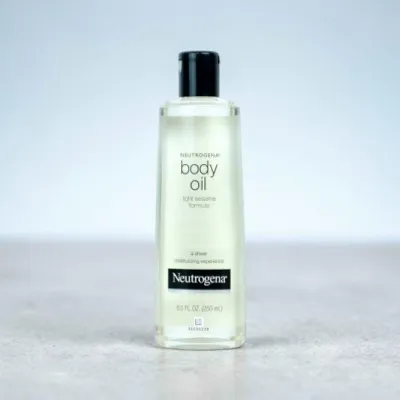 Neutrogena লাইট সিসেম ফর্মুলা বডি অয়েল 250ml