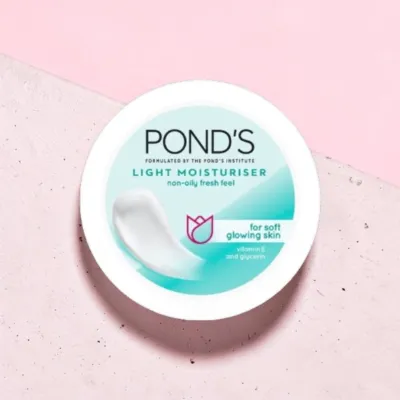 Pond's Light ময়েশ্চারাইজার ক্রিম 50ml