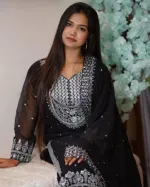 ওয়েটলেস জর্জেট এমব্রয়ডারি থ্রি পিস, সিকুইন ওয়ার্ক