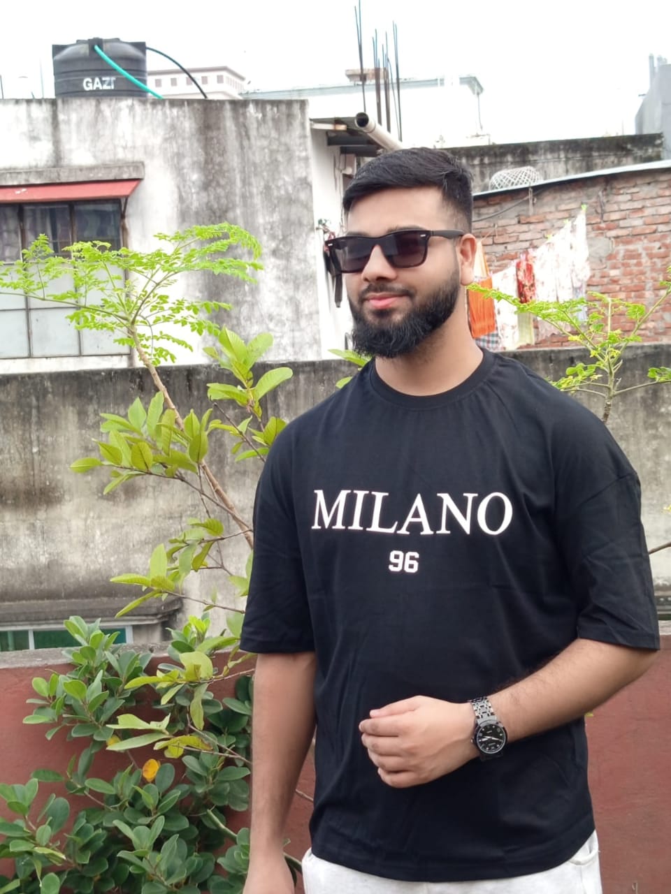 ছেলেদের Milano ড্রপ শোল্ডার টি-শার্ট – কালো
