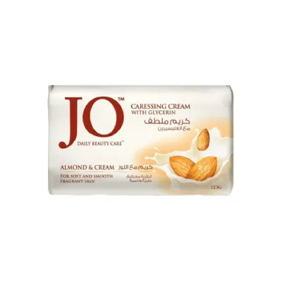 JO আমন্ড অ্যান্ড ক্রিম সোপ 125g