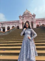 Hania Amir ইন্সপায়ার্ড ডিজিটাল প্রিন্ট থ্রি পিস