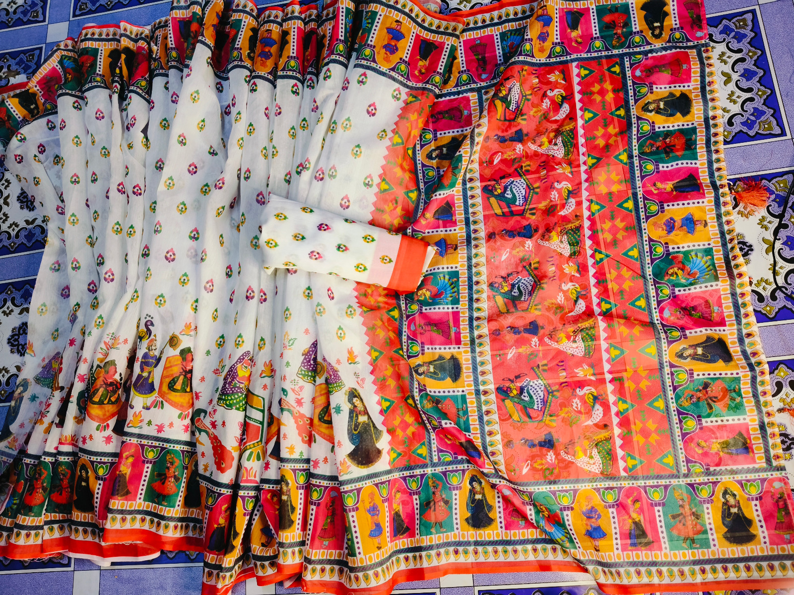 Half Silk Saree with Digital and Block Print, Blouse Piece