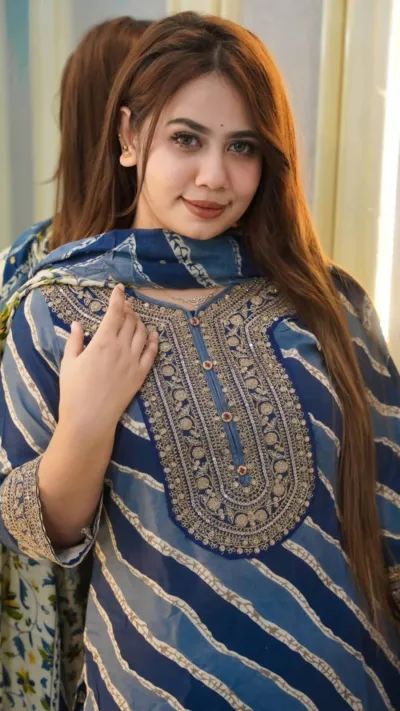 মেয়েদের প্রিন্টেড কটন থ্রি পিস, 5 হাত ওড়না, L থেকে XXL