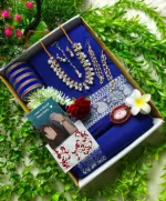 Gift Saree Combo with Kundan Set, Bangles, Gajra and Box
