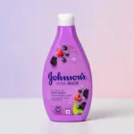 Johnson's Vita Rich রাস্পবেরি নির্যাসসহ Replenishing বডি ওয়াশ 400ml