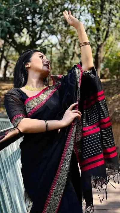 Half Silk Nokshi Paar Saree with Separate Blouse Piece