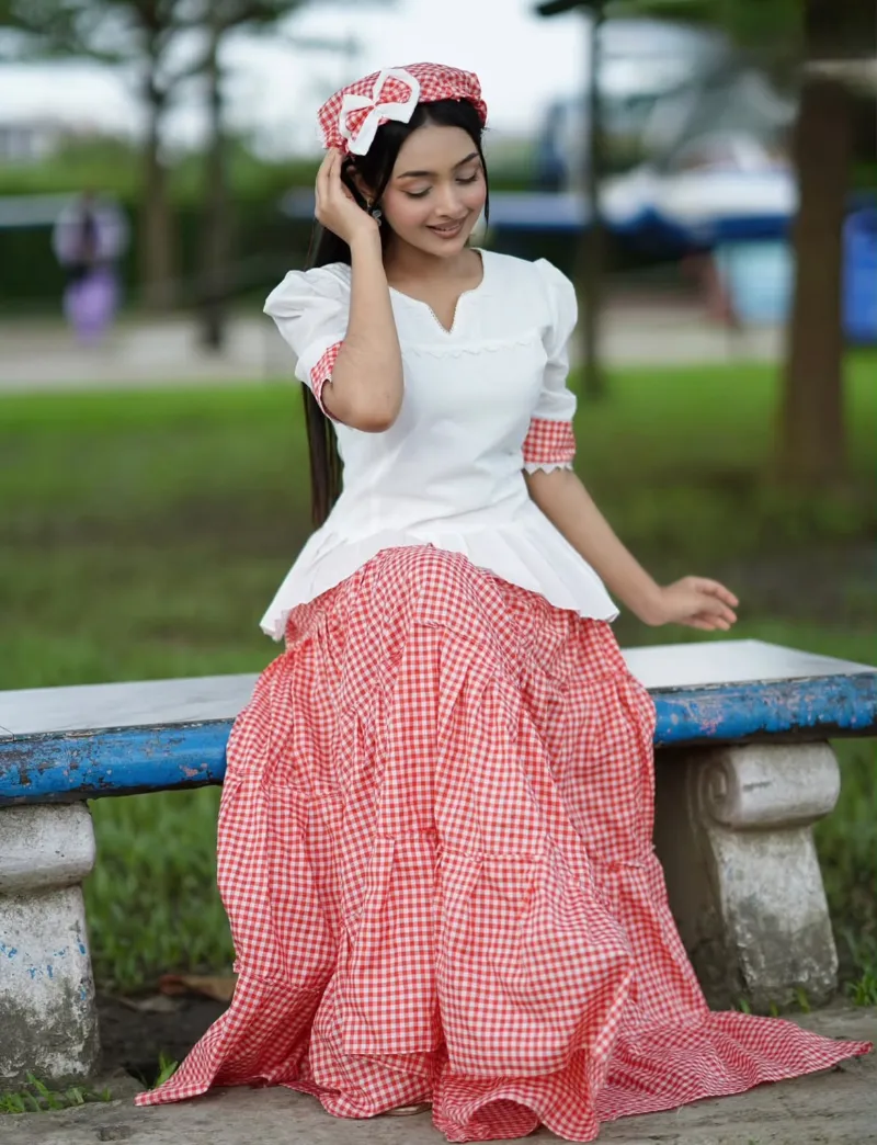 Women's Cotton Tops and Skirt Set with Lace Work and Check Print