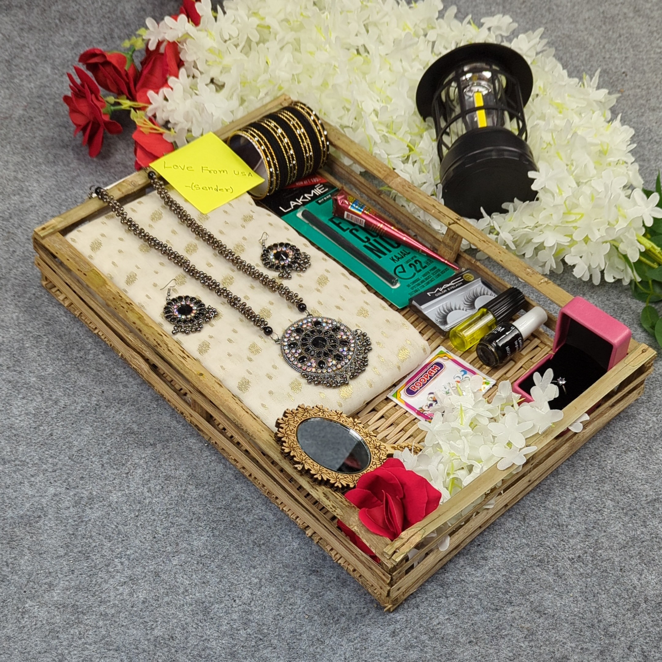 হাফ সিল্ক জামদানি শাড়ি কম্বো সেট - অফ-হোয়াইট
