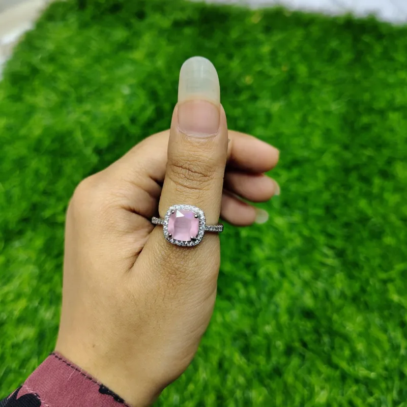 ব্লাশ পিংক এলিগ্যান্স রিং