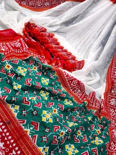পূজার হাফ সিল্ক জামদানি প্রিন্ট শাড়ি, 6 রং