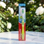Colgate 6x Fresh Clean Max Fresh মাল্টি কালার টুথব্রাশ - মিডিয়াম