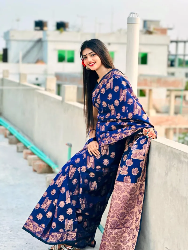 Tant Jamdani Saree in 3 Colours, 12 Haath, No Blouse Piece