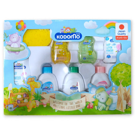 Kodomo Baby Happy Kids 8pcs Gift Set 0+ (Thailand)