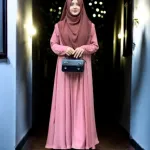 Aiza বোরকা হিজাবসহ