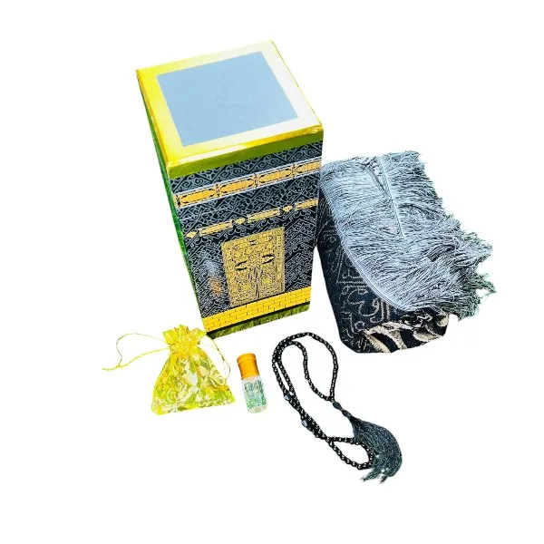 জায়নামাজ, তসবিহ ও আতর কম্বো প্যাক, বক্সসহ