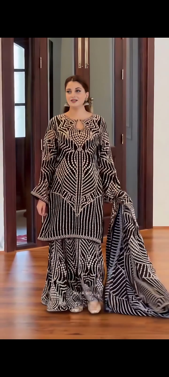 মেয়েদের ঈদ সিল্ক থ্রি-পিস, প্রিন্টেড ওড়না, S থেকে XXL