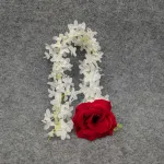 মেয়েদের আর্টিফিশিয়াল হেয়ার রোজ ফ্লাওয়ার (গাজরাসহ গোলাপ)