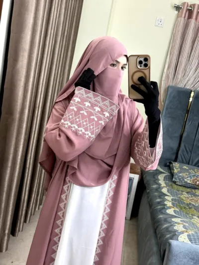 এমব্রয়ডারি আবায়া বোরকা কোটি ও হিজাবসহ, ঘের 200