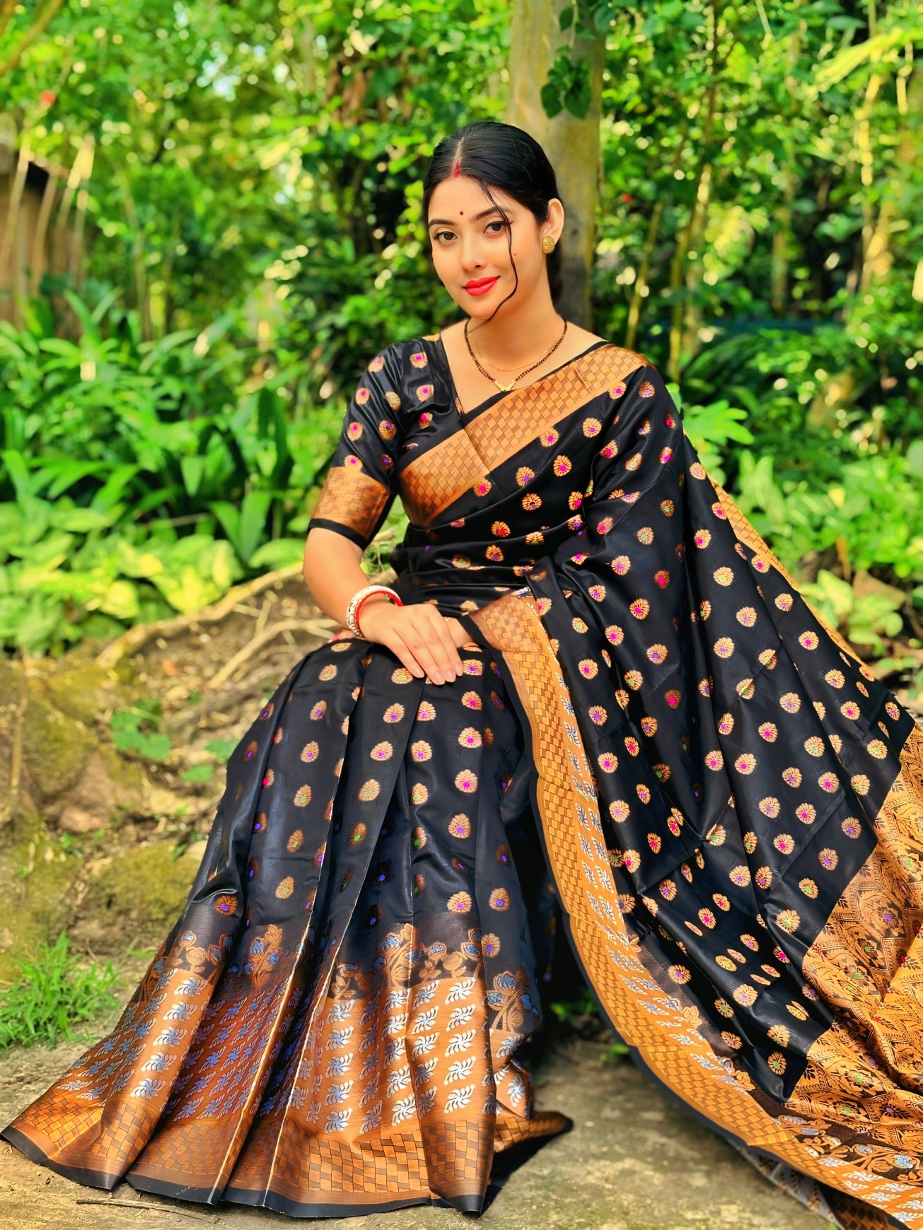 হালকা সফট সিল্ক কাতান শাড়ি, জরির বুনট, 12 হাত