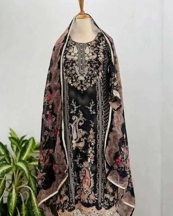 সামনে আড়ির কাজ করা মাইক্রোস্টিচ থ্রি-পিস