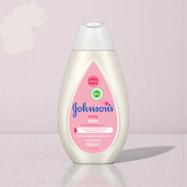 Johnson's Baby Pure & Gentle ডেইলি কেয়ার লোশন 300 মিলি