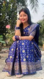 Modern Design Silk Saree with Screen Print and Blouse Piece