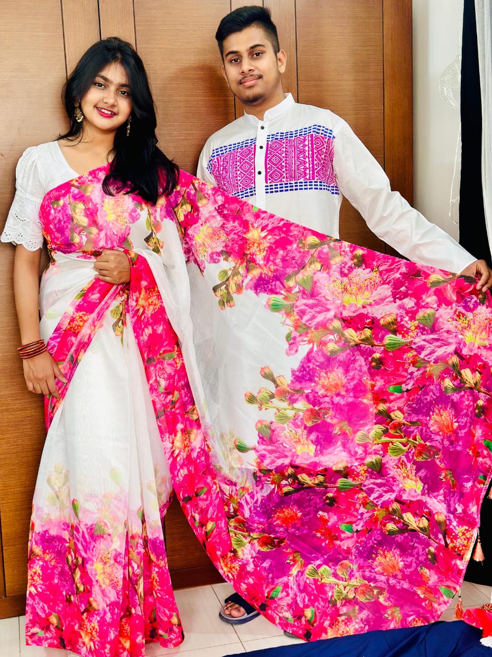 Digital Print Saree and Dhupian Panjabi Couple Set, 12 Haath