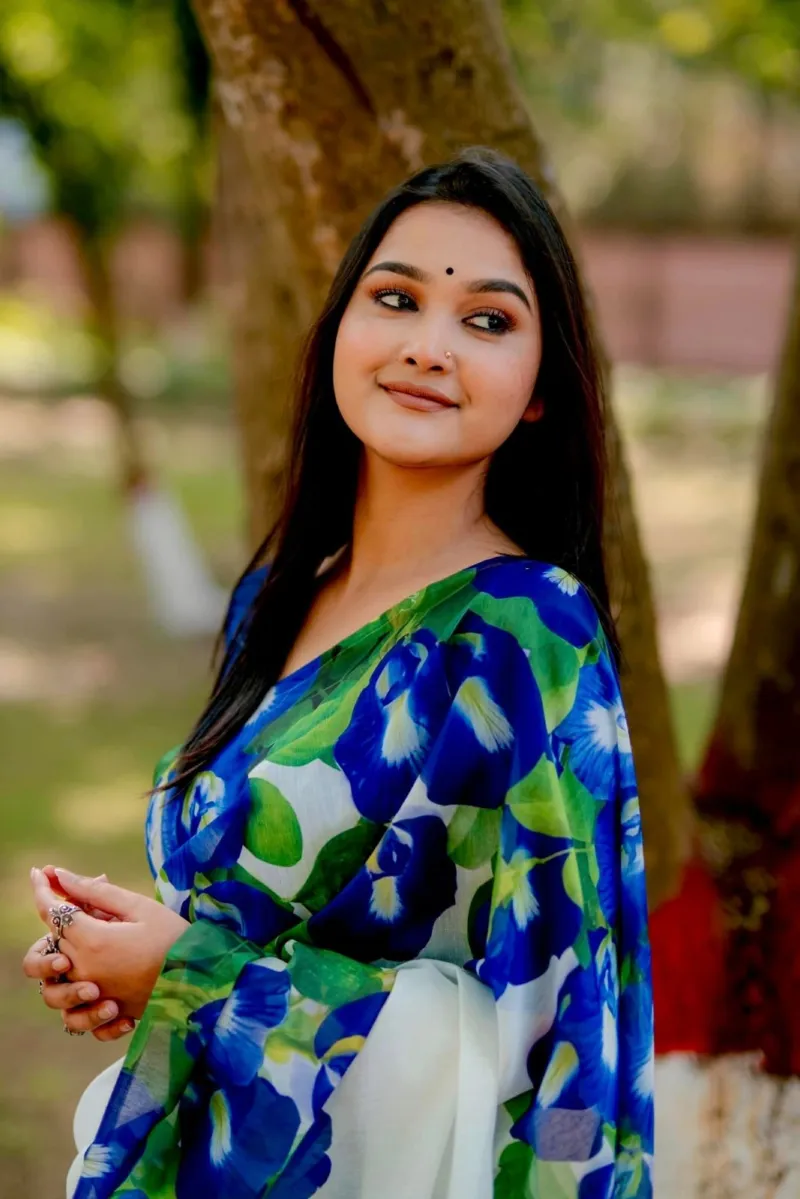 Women's Chanderi Silk Saree with Modern Digital Print, 5 Colours