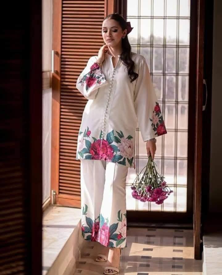 মেয়েদের Dubai Silk টু পিস, ডিজিটাল প্রিন্ট, 2টি রং