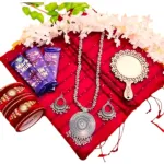 চুমকি তাঁত শাড়ি কম্বো (4 কালার)