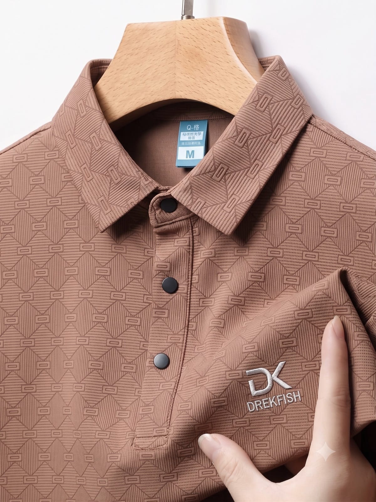 Men's Sewing-Less Polo Shirt with Metal Buttons, Sizes M to XXL