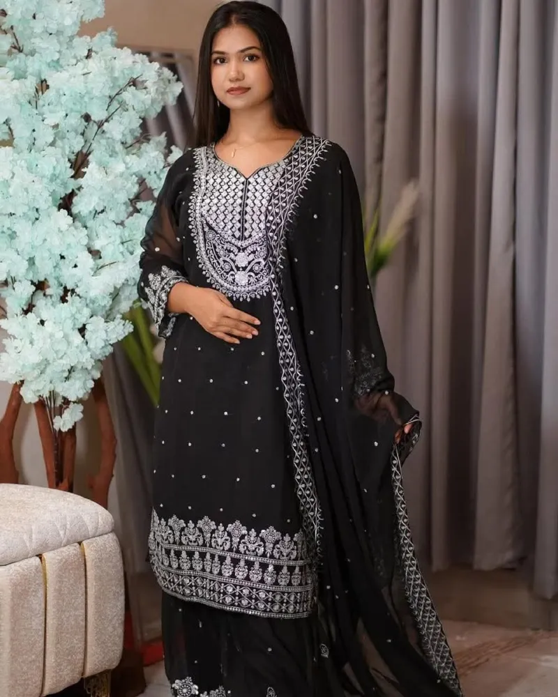ওয়েটলেস জর্জেট এমব্রয়ডারি থ্রি পিস, সিকুইন ওয়ার্ক
