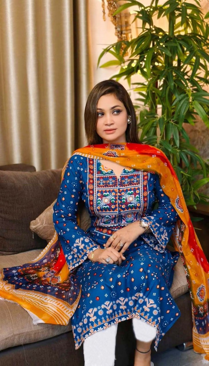 মেয়েদের লিনেন স্টোন ওয়ার্ক থ্রি পিস, কটন ওড়না
