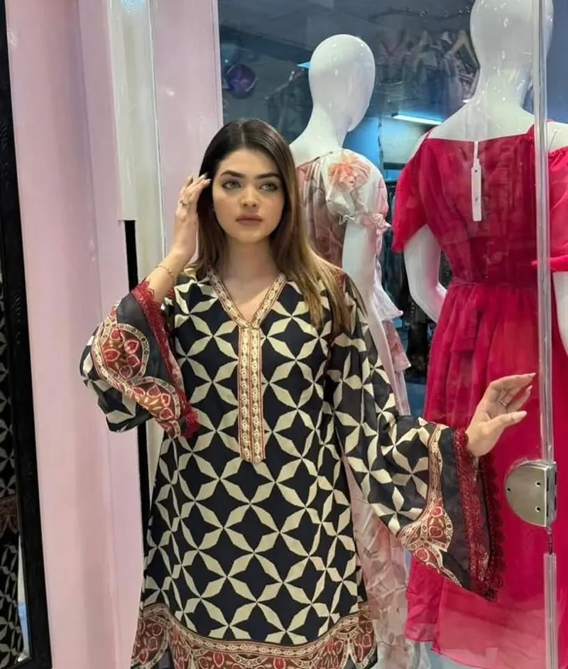 মেয়েদের ড্রেস সেট, 39 ইঞ্চি লম্বা, 38 থেকে 46 সাইজ