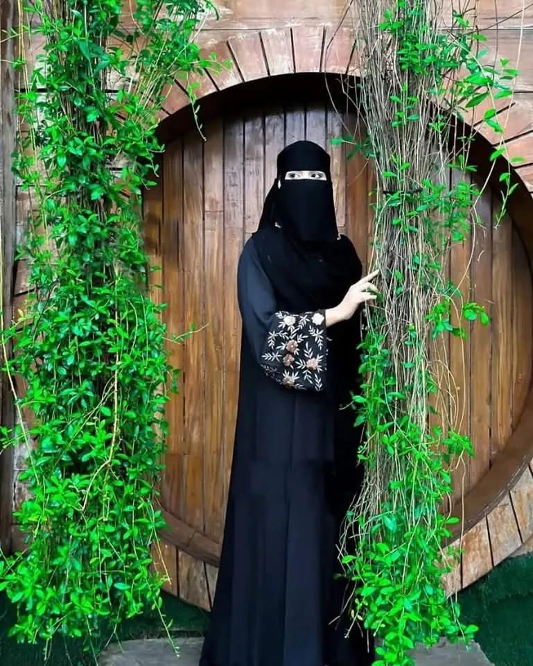 Women's Embroidered Borka Only, Sizes 50 to 58, 4 Colours