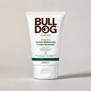 Bull Dog Crema Hidratante + Aloe Vera ময়েশ্চারাইজার ক্রিম 100ml