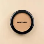 Nirvana ম্যাটিফাইং অ্যান্ড পোরলেস প্রেসড পাউডার - Light Beige