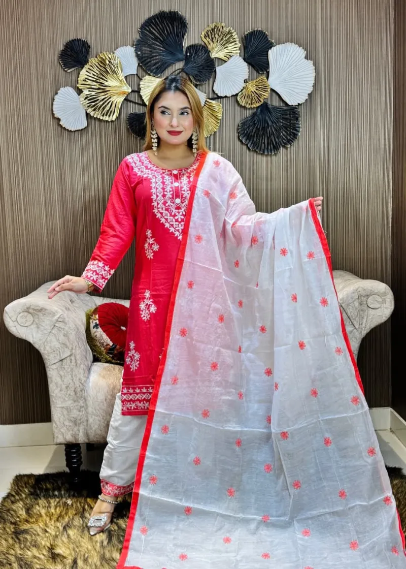 চিকনকারি নেকলেস এমব্রয়ডারি কটন থ্রি পিস, রেয়ন সিল্ক ওড়না