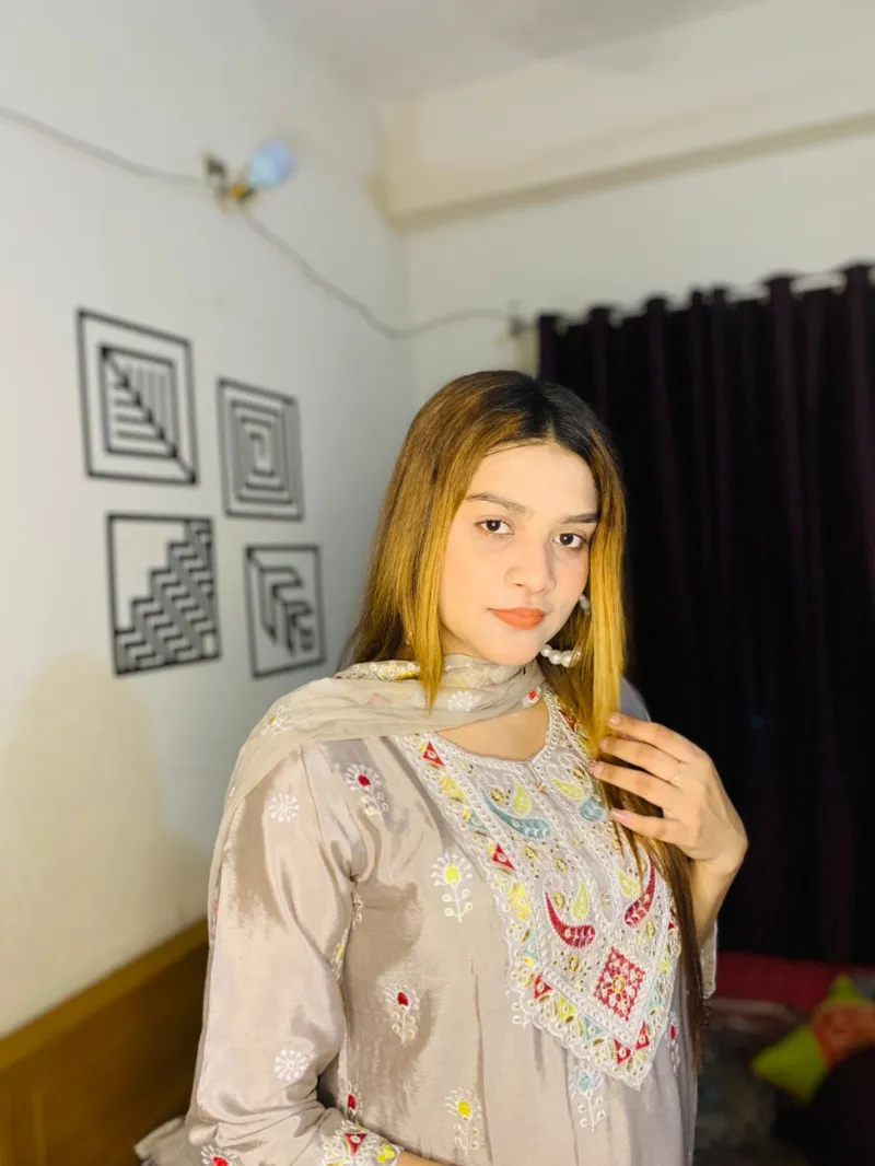রেডিমেড ক্রেপ চিনন জর্জেট থ্রি পিস, 40 থেকে 44 সাইজ