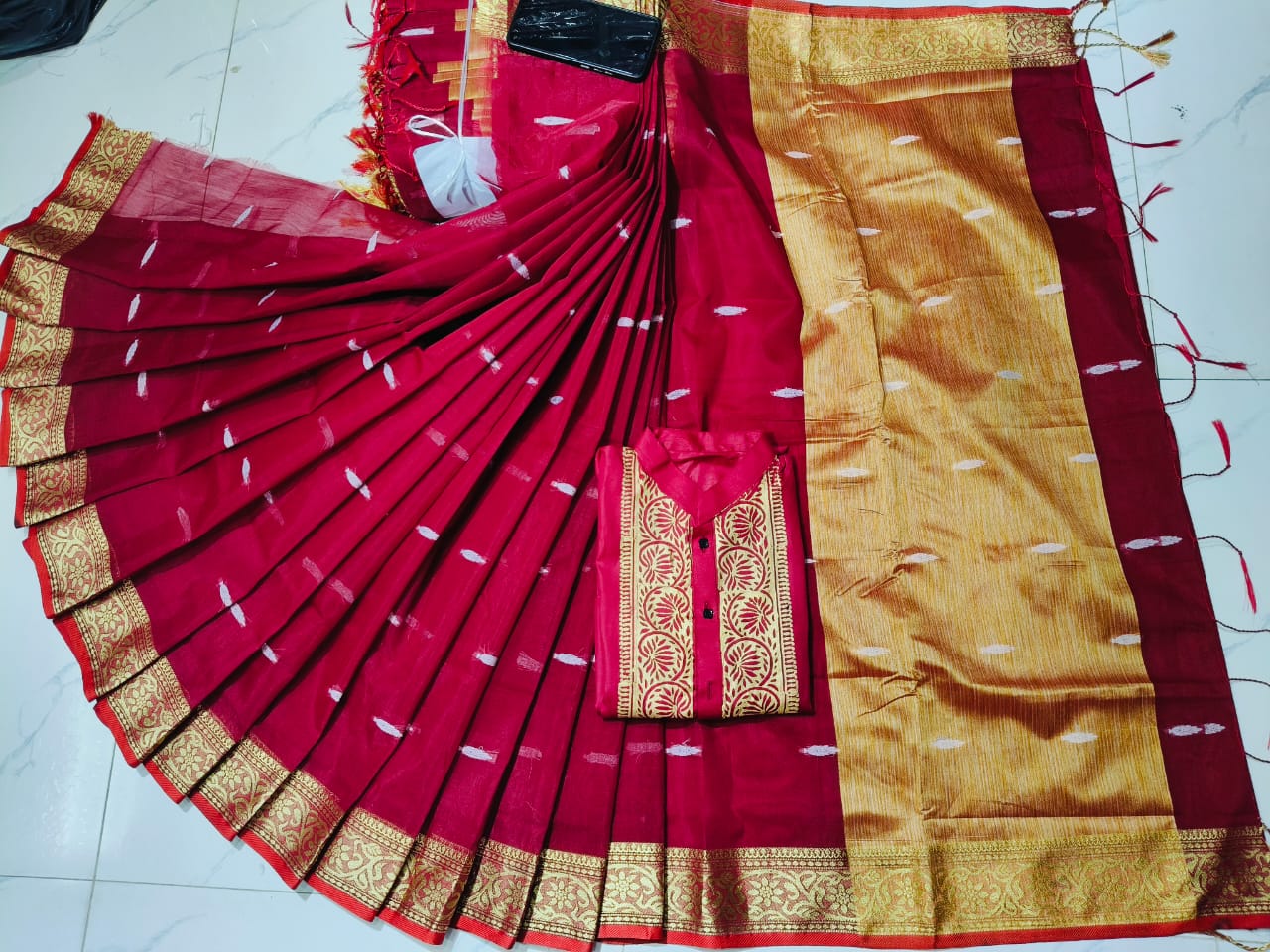 Mahisha Saree and Panjabi Couple Set, 13 Haath with Blouse Piece