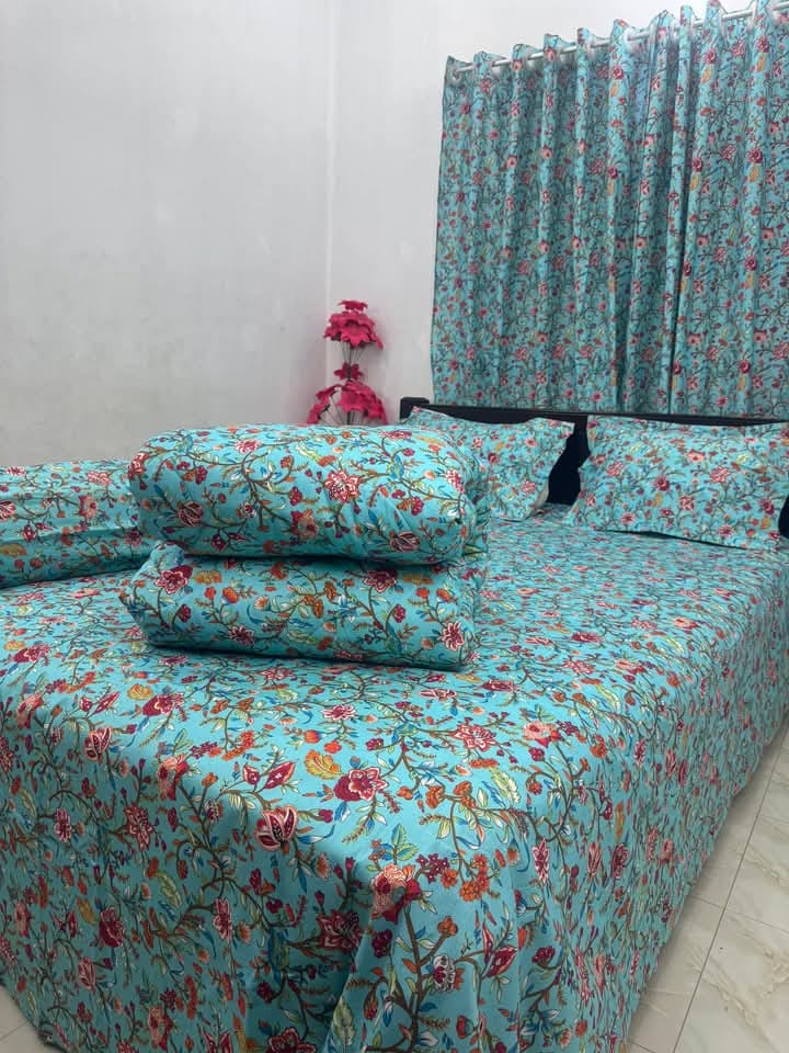 Comforter Set for King Bed: Comforter, Sheet, 2 Pillow Covers